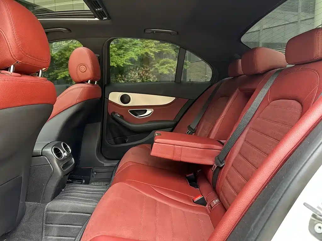 Mercedes-Benz C-Class 2020 — фото 18