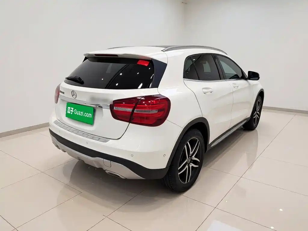 Mercedes-Benz GLA 2017 — фото 6