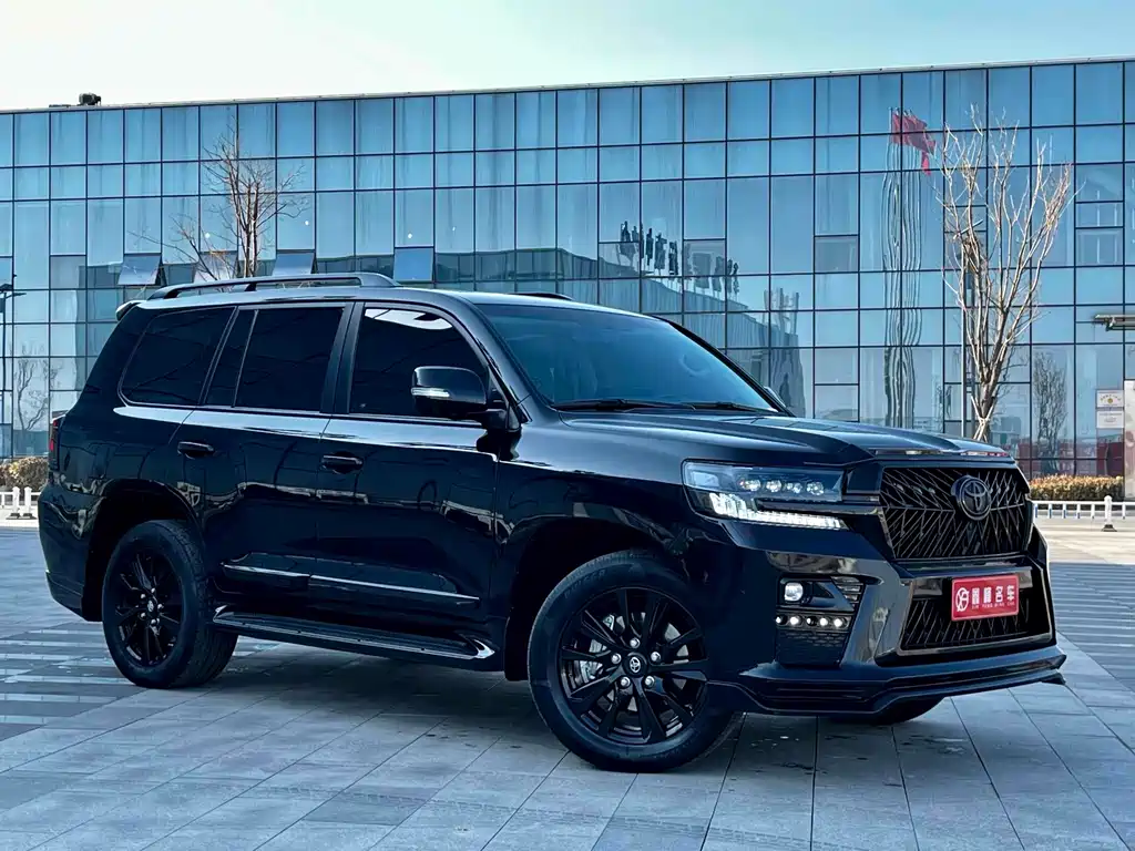 Toyota Land Cruiser 2020 — фото 3