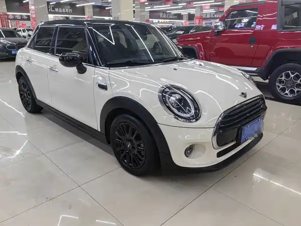 MINI MINI 2021