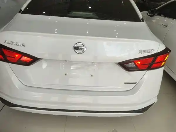 Nissan Teana 2019