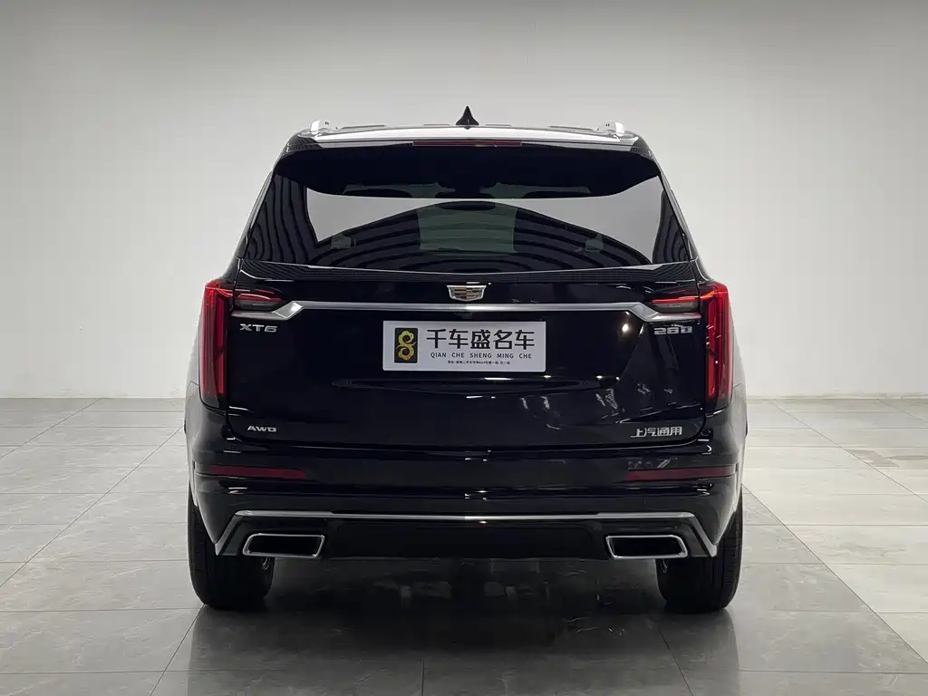 Cadillac XT6 2023 — фото 5