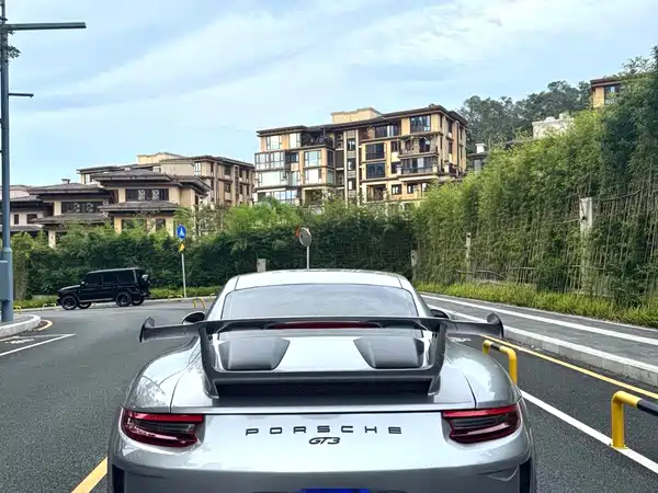 Porsche 911 2019