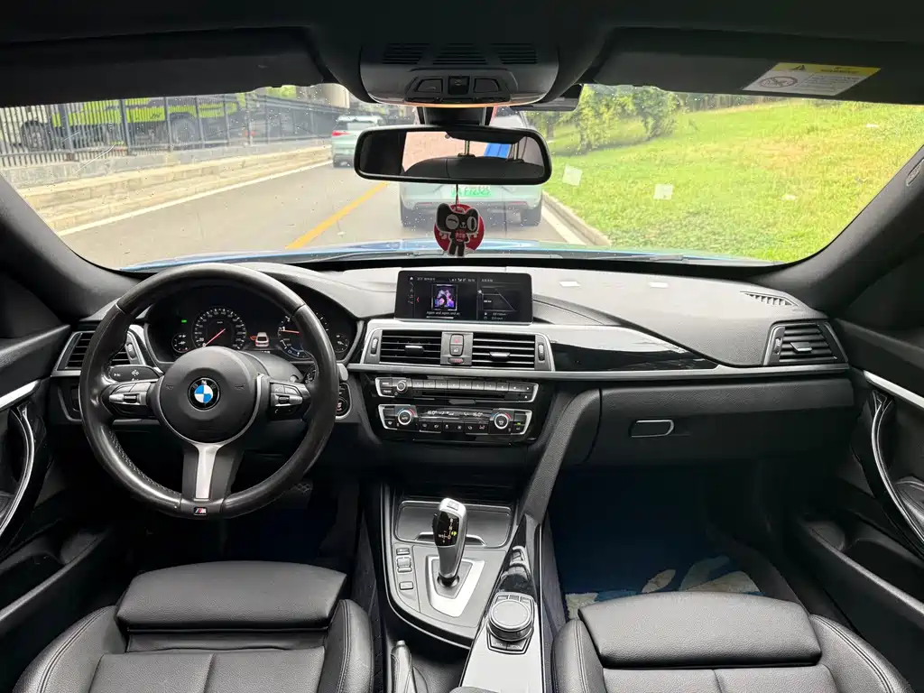 BMW 3 Series GT 2019 — фото 11