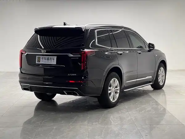 Cadillac XT6 2023