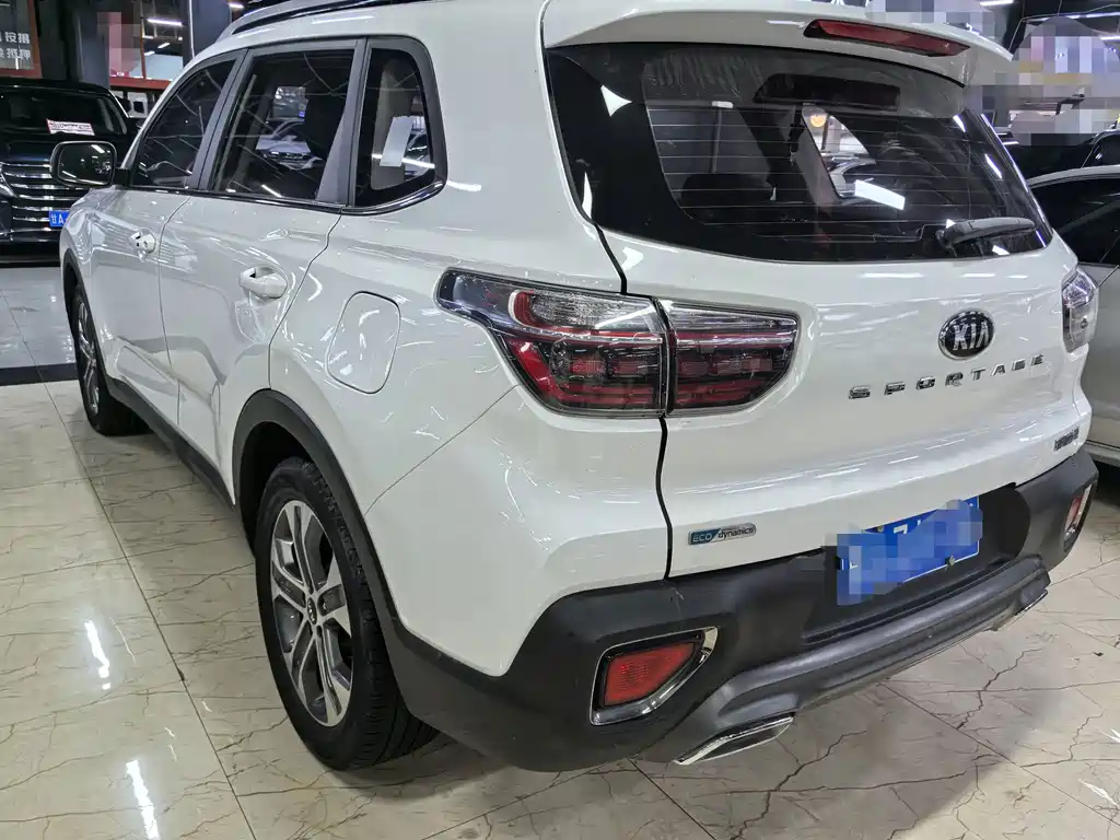 Kia Sportage 2021 — фото 4