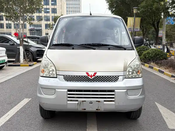 Wuling Rongguang 2017