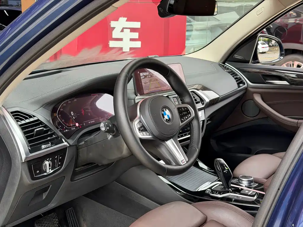BMW X3 2021 — фото 11