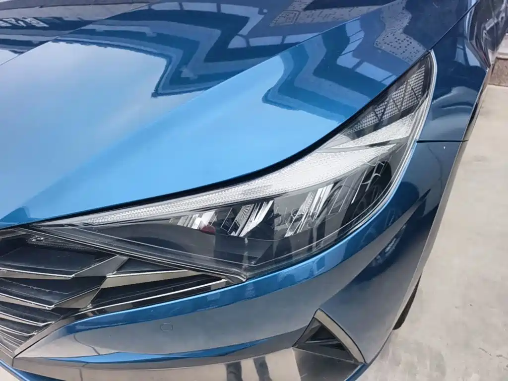 Hyundai Elantra 2021 — фото 24
