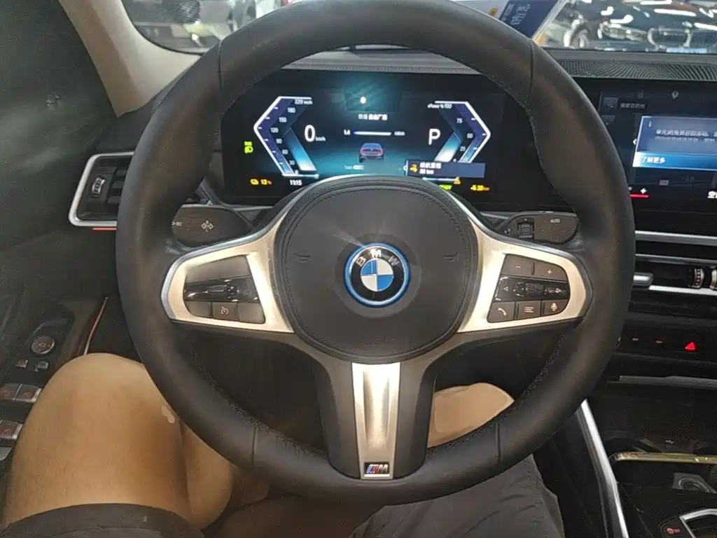 BMW i3 2022 — фото 11