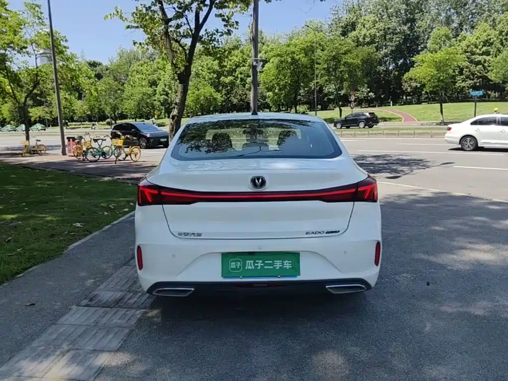 Changan Eado 2022 — фото 6