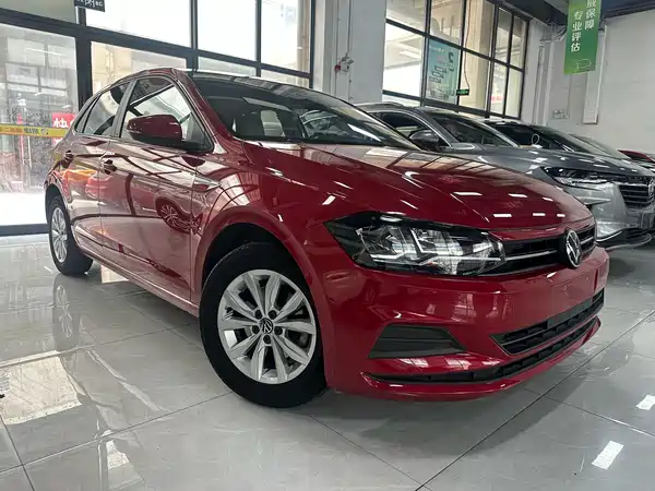 Volkswagen Polo 2021