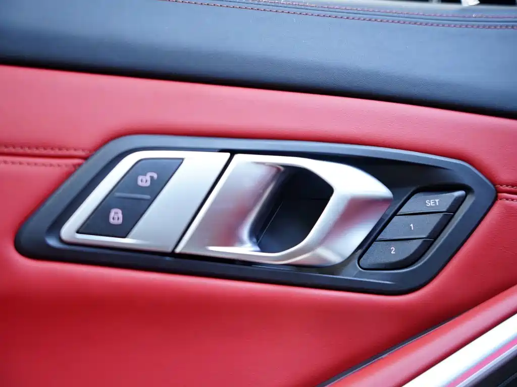 BMW M3 2024 — фото 17