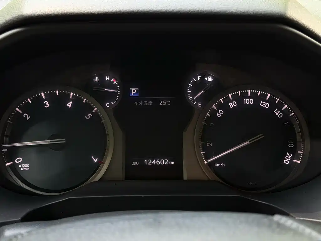 Toyota Prado 2018 — фото 24