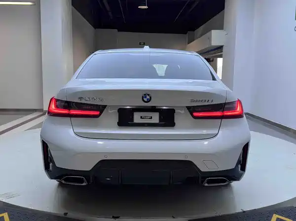 BMW 3 Series 2023