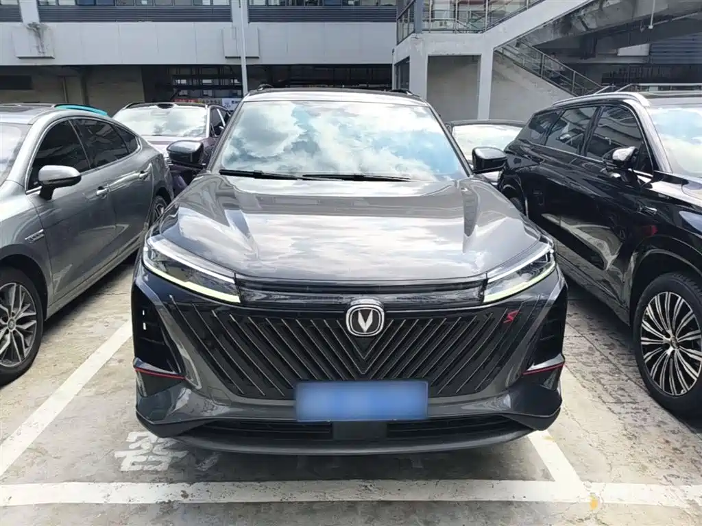Changan CS75 PLUS 2022 — фото 3