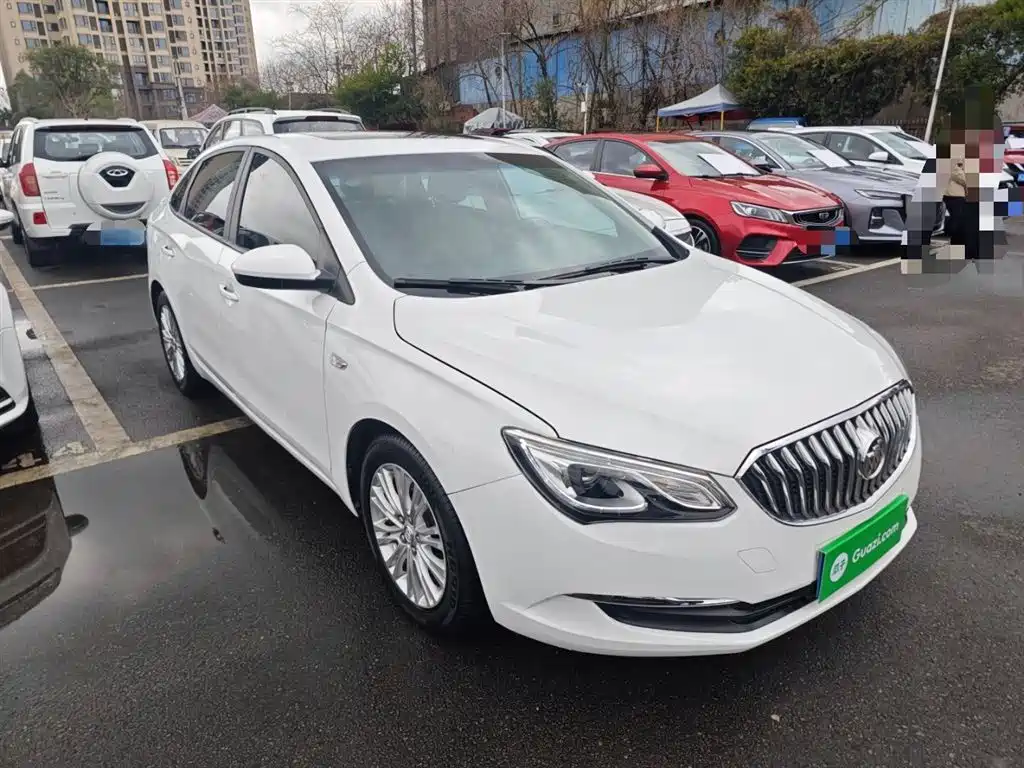 Buick Excelle 2017 — фото 4