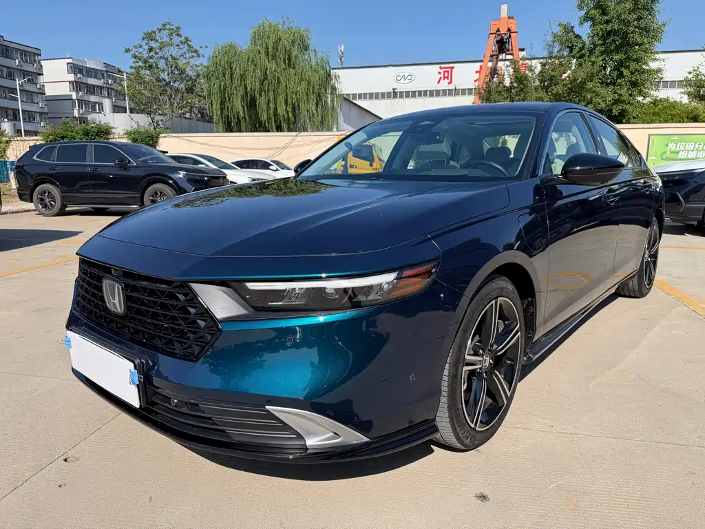 Honda Accord New Energy 2023 — фото 3