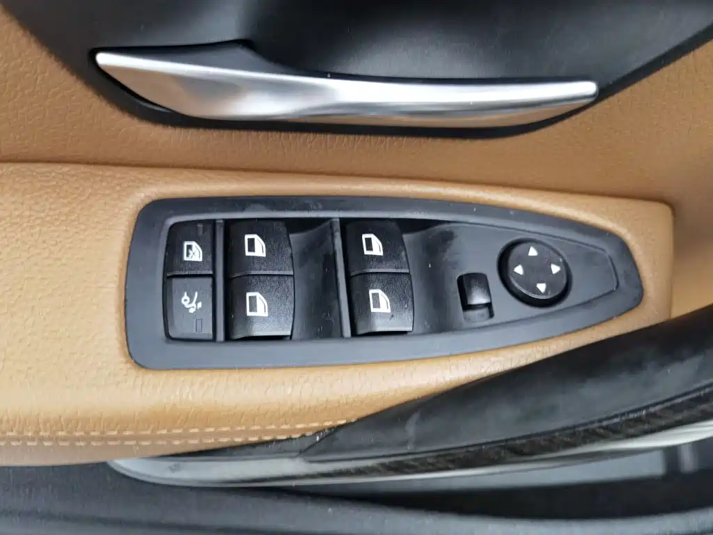BMW 3 Series GT 2015 — фото 9