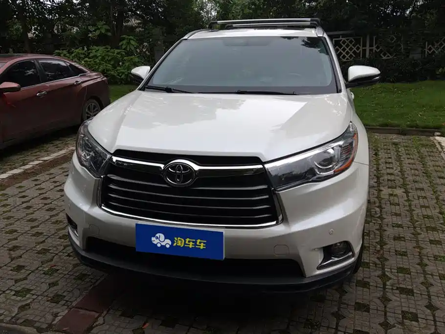 Toyota Highlander 2017 — фото 2