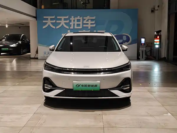Geely Galaxy A7 EM 2025