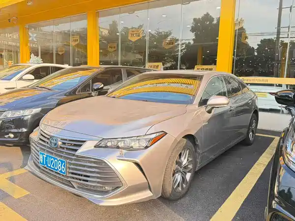 Toyota Avalon 2019