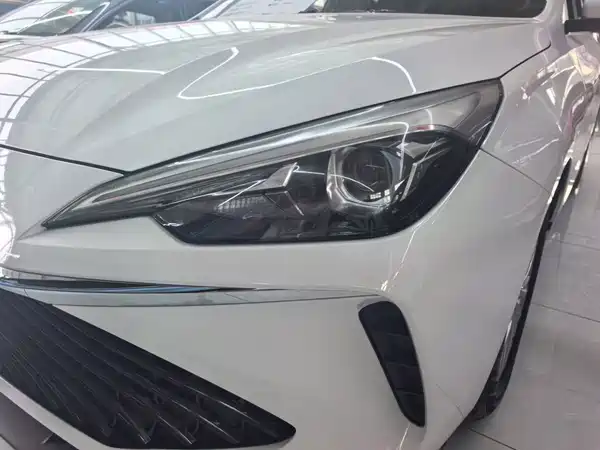 Roewe i5 2025
