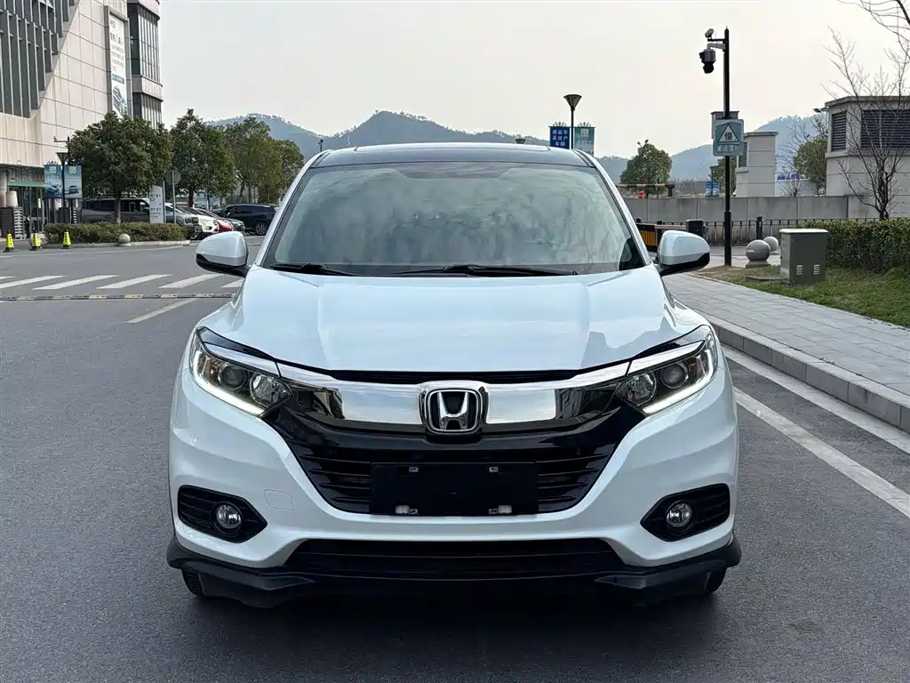 Honda Vezel 2022 — фото 5