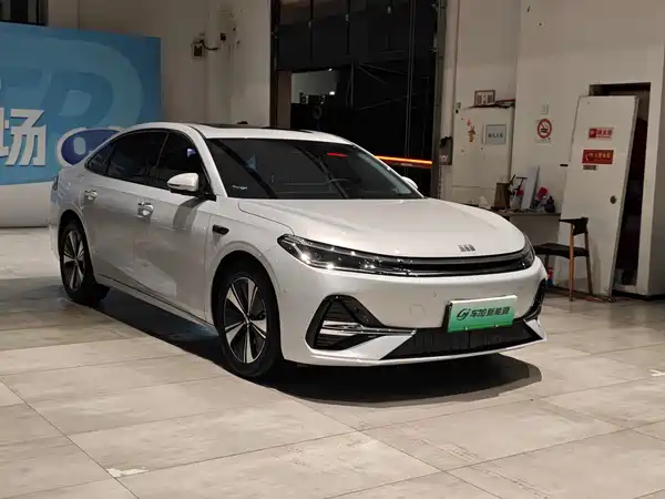 Geely Galaxy A7 EM 2025