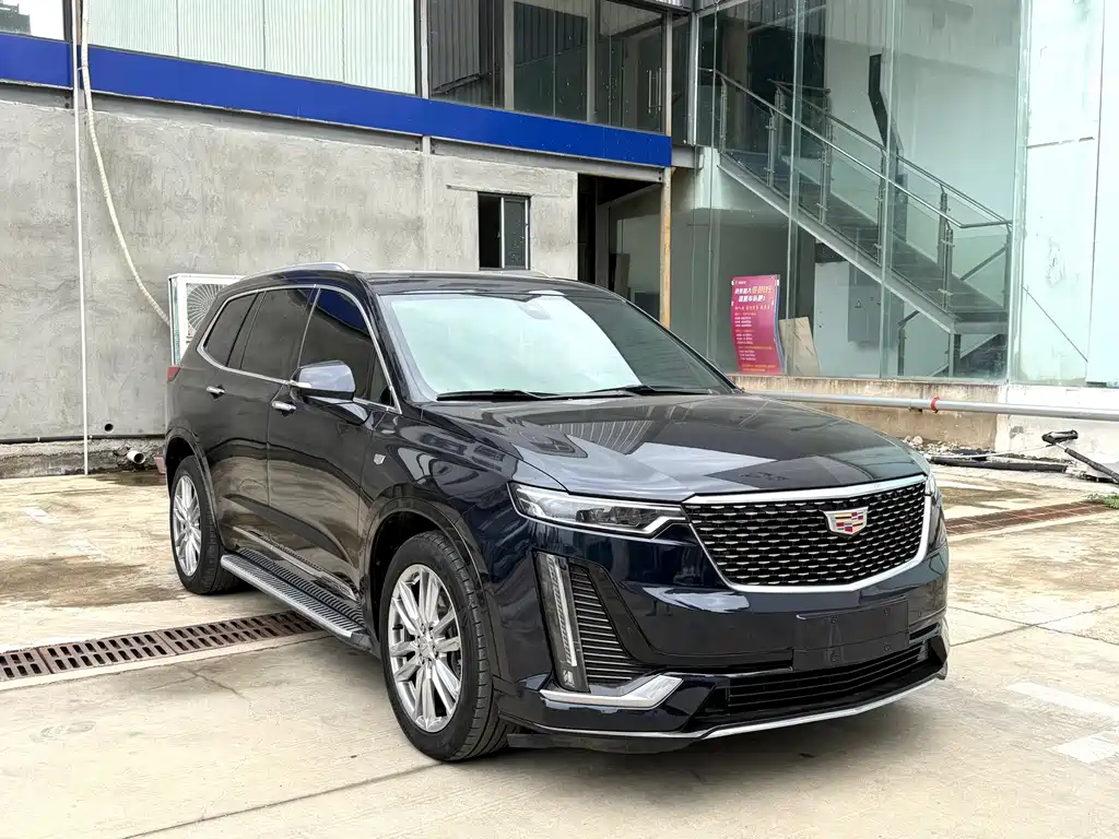 Cadillac XT6 2023 — фото 3