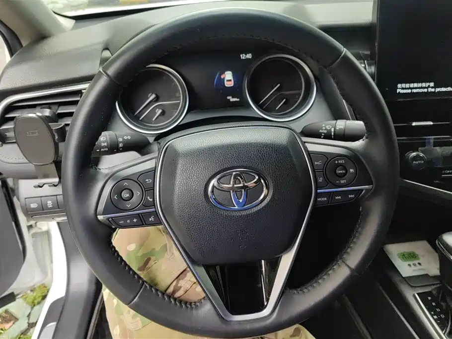 Toyota Camry 2024 — фото 15