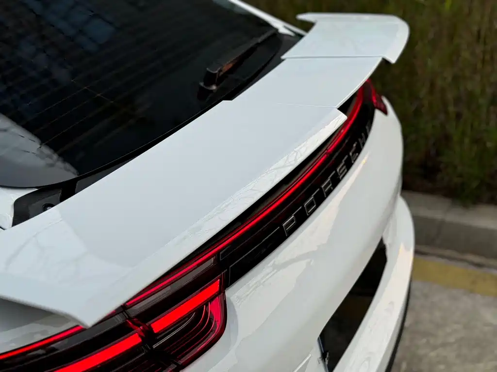 Porsche Panamera 2019 — фото 17