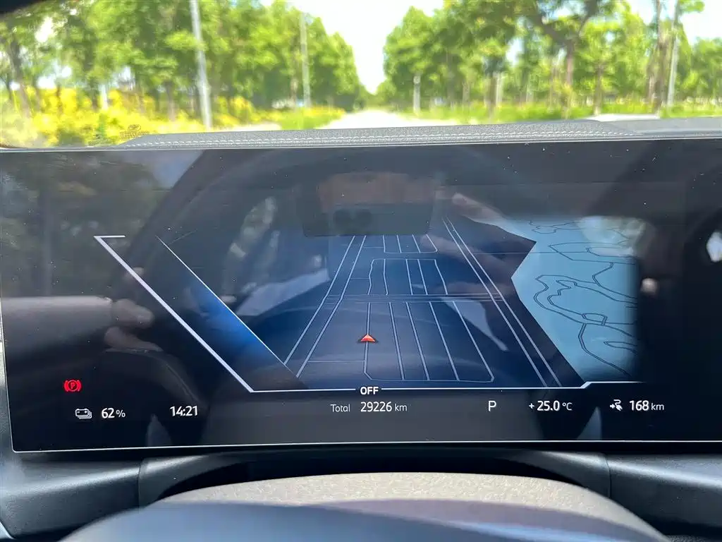 BMW i3 2023 — фото 11