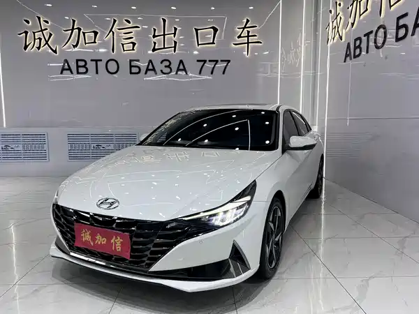 Hyundai Elantra 2023