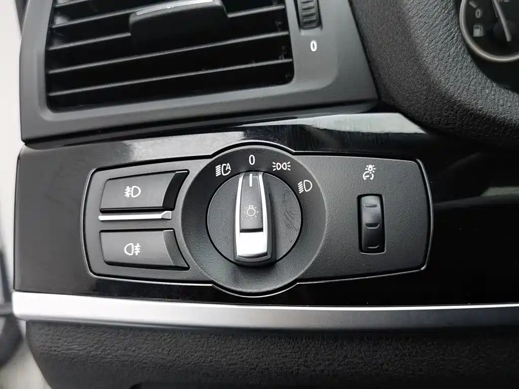 BMW X3 2018 — фото 21