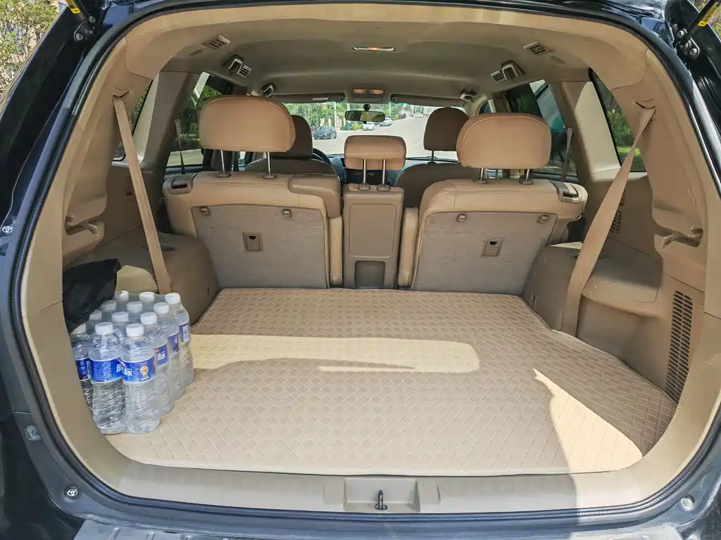 Toyota Highlander 2012 — фото 10
