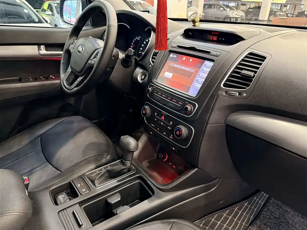 Kia Sorento 2014 — фото 21