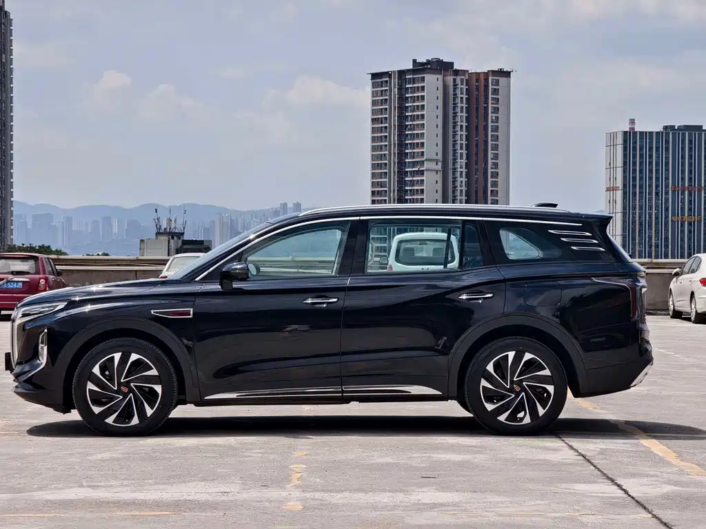 Hongqi HS7 PHEV 2024 — фото 2