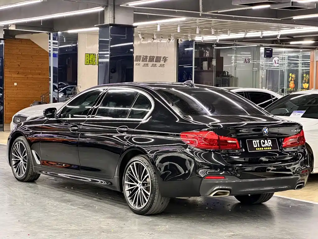 BMW 5 Series 2020