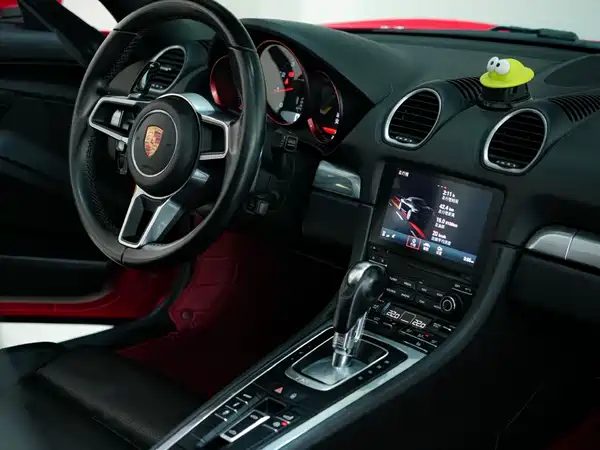 Porsche 718 2017