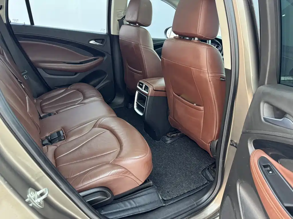 Buick Envision Plus 2018 — фото 16