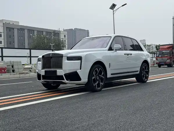 Rolls-Royce Cullinan 2020