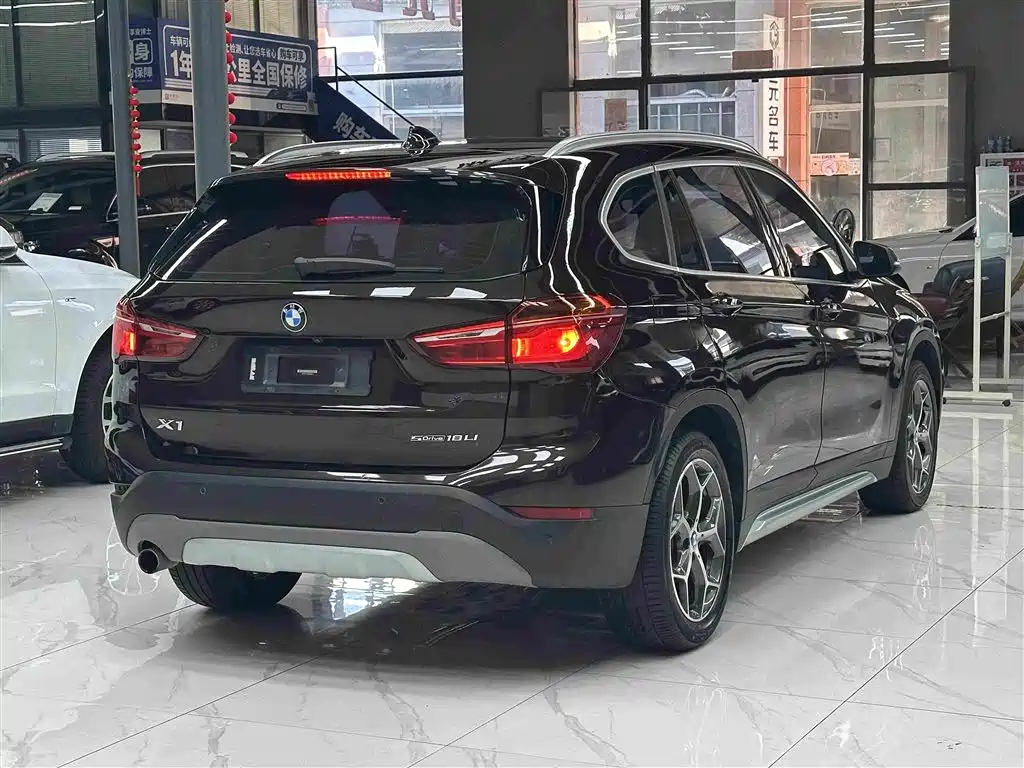 BMW X1 2019 — фото 6