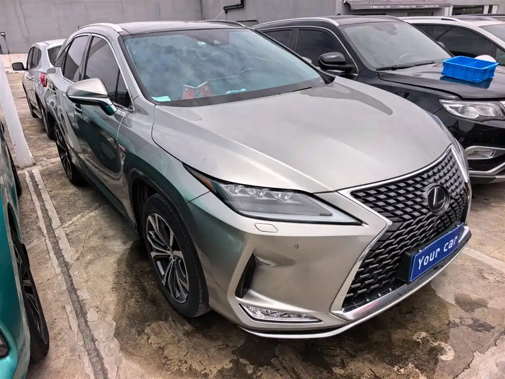 Lexus RX 2022 — фото 3