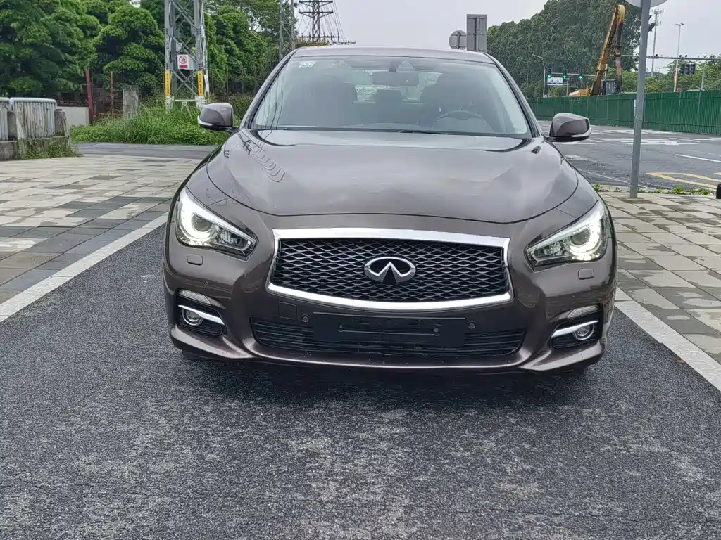 Infiniti Q50 2014 — фото 2