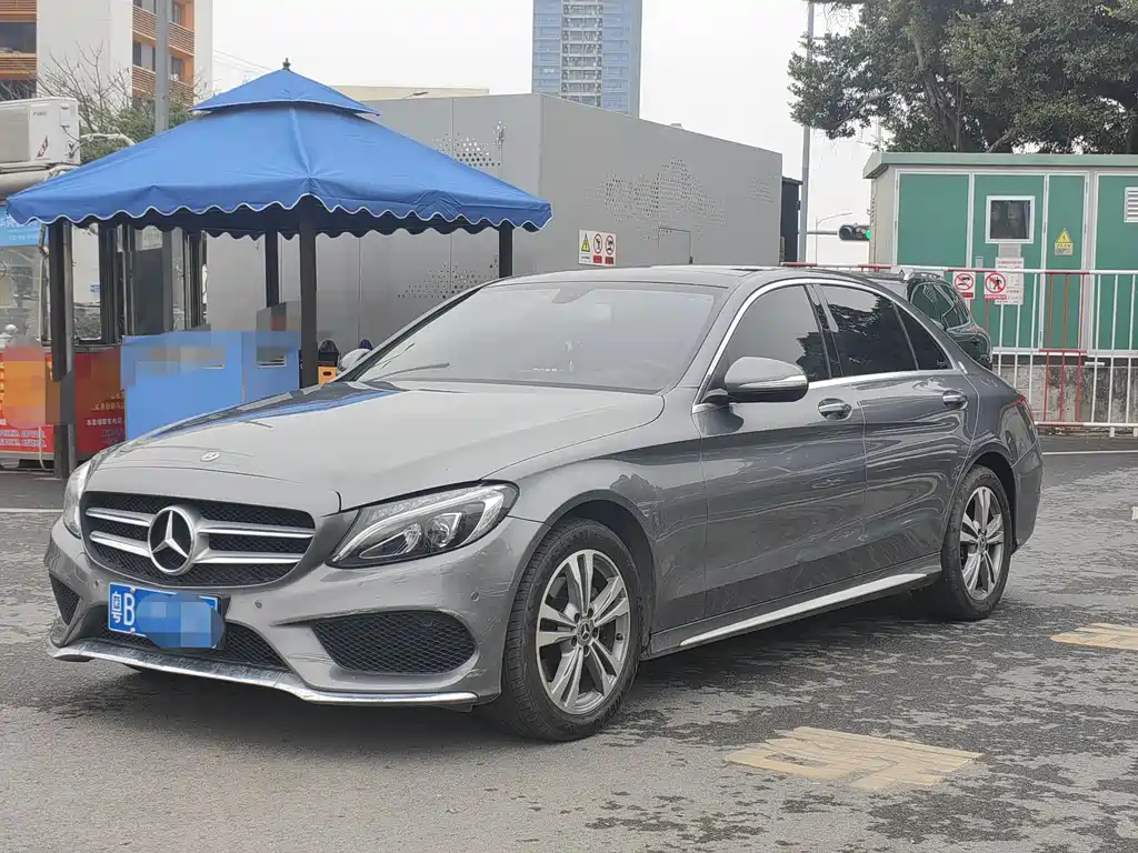 Mercedes-Benz C-Class 2018 — фото 1
