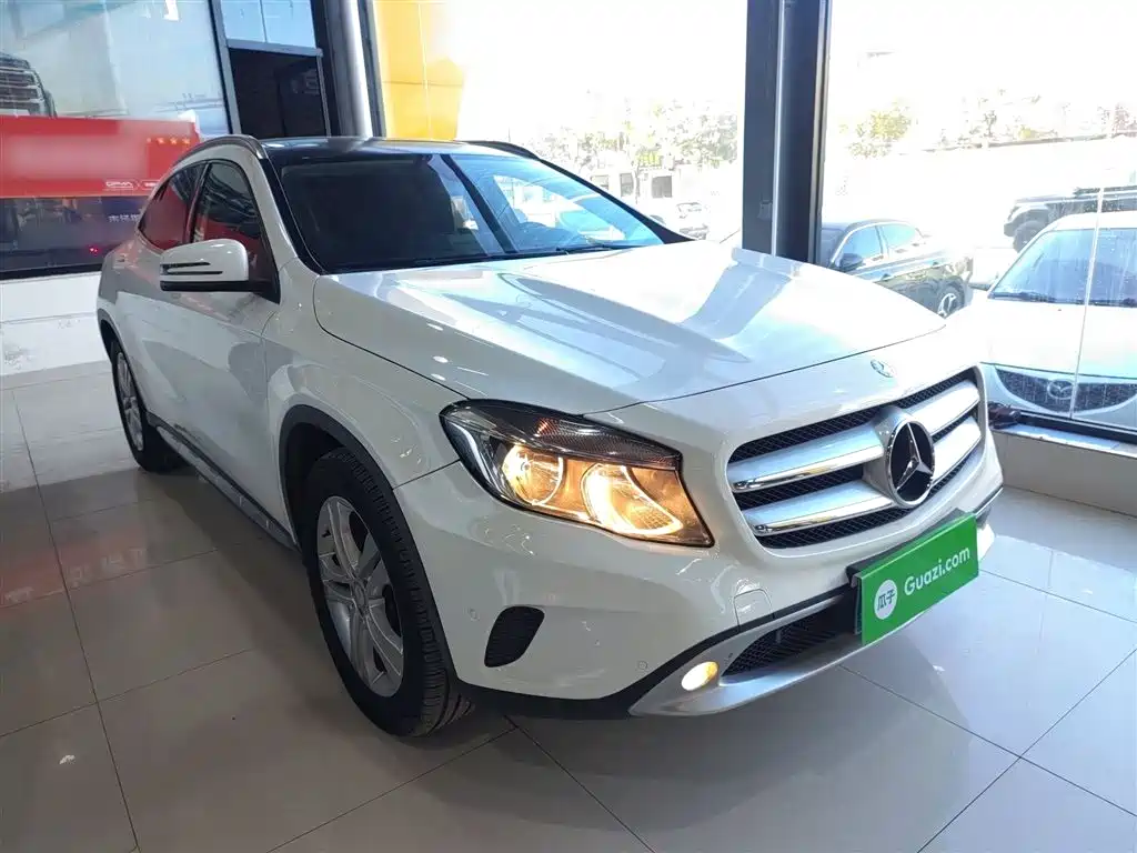 Mercedes-Benz GLA 2017 — фото 23