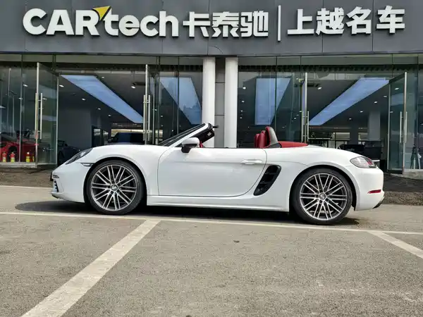 Porsche 718 2022