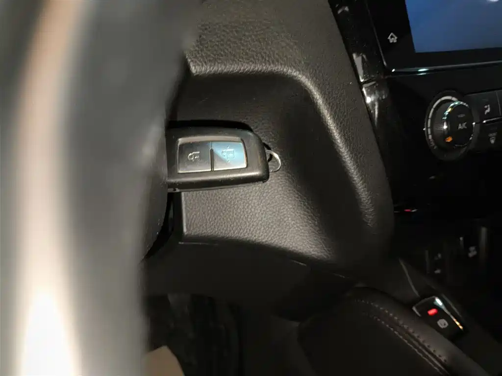 Nissan Qashqai 2021 — фото 17