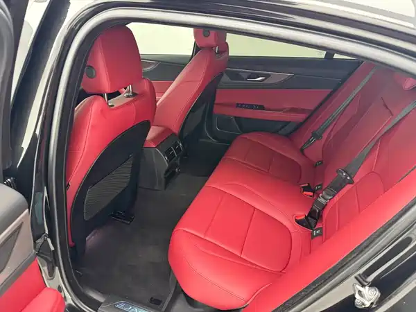 Jaguar XEL 2021
